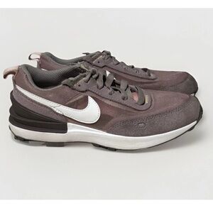 Nike Kids 1.5Y Purple Athletic Girls Sneakers Size 1.5 Gym Shoes Swoosh Logo